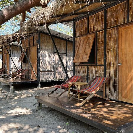 Little Hut Hotel Koh Phayam Buitenkant foto