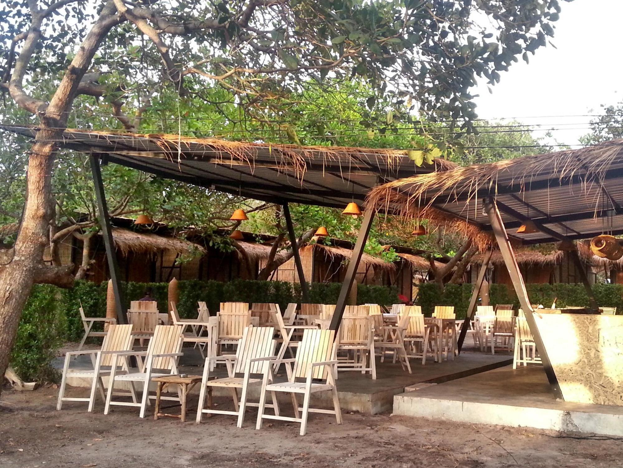 Little Hut Hotel Koh Phayam Buitenkant foto